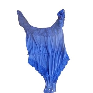 Vintage use lingerie medium